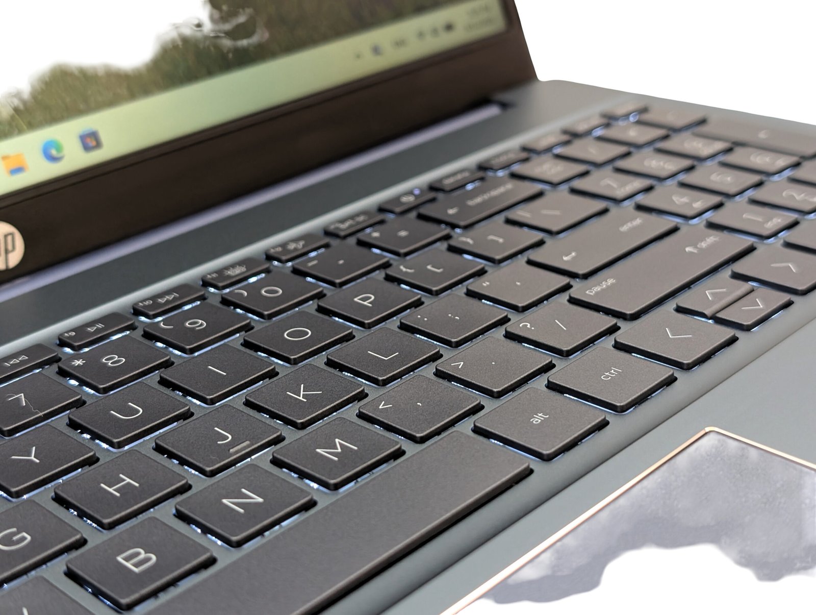 HP Pavilion 15/Ryzen 7-7730U/16GB/512GB (ODNOWIONY)