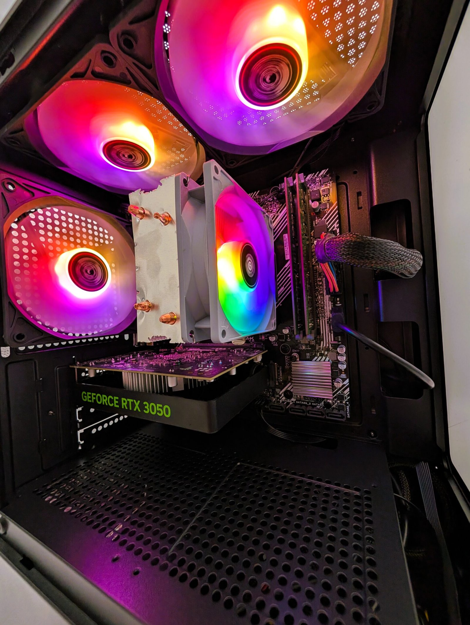 Ryzen 5 3600/16GB/256GB/RTX 3050 6GB (ODNOWIONY)